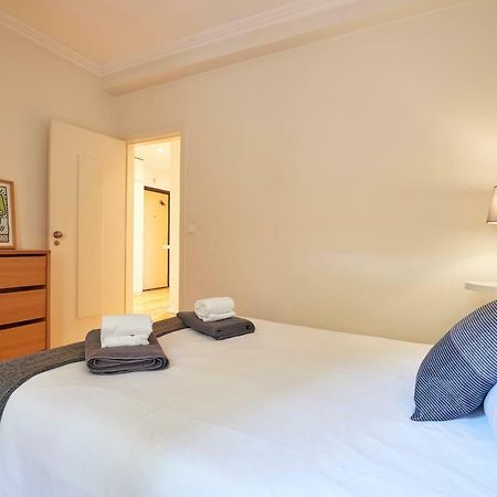 Styling Apartment In Historic Center Lisbon Exterior photo