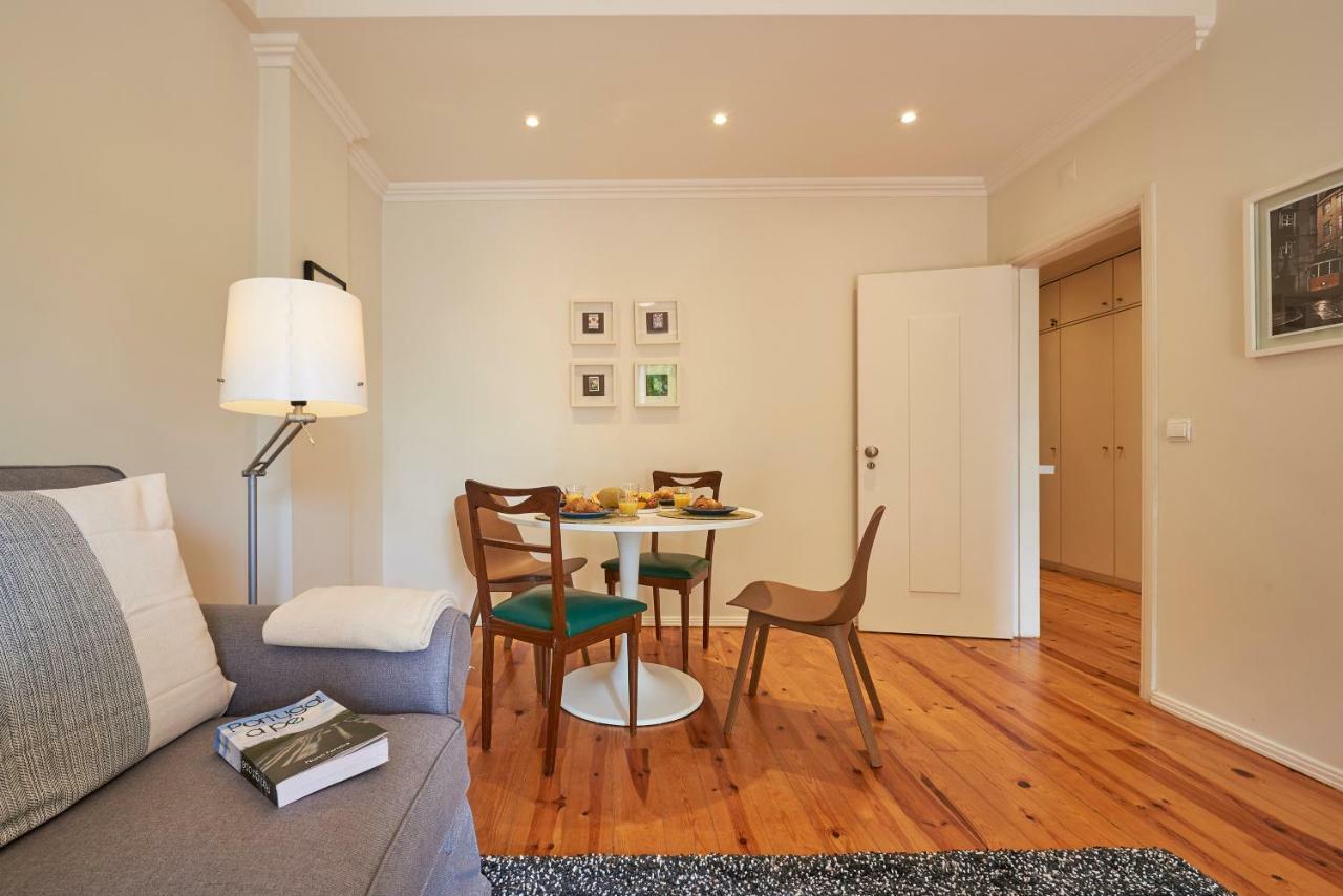 Styling Apartment In Historic Center Lisbon Exterior photo