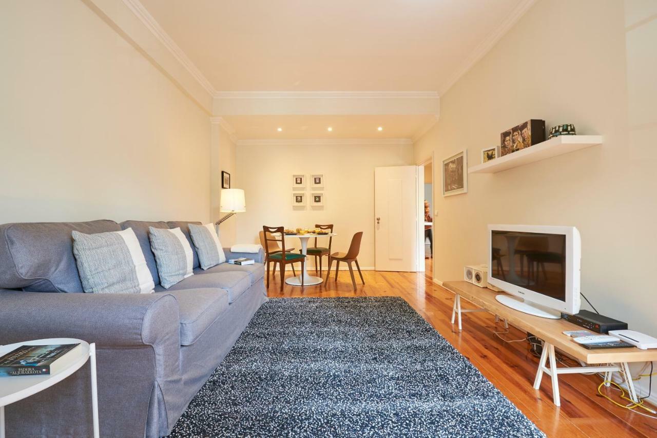 Styling Apartment In Historic Center Lisbon Exterior photo