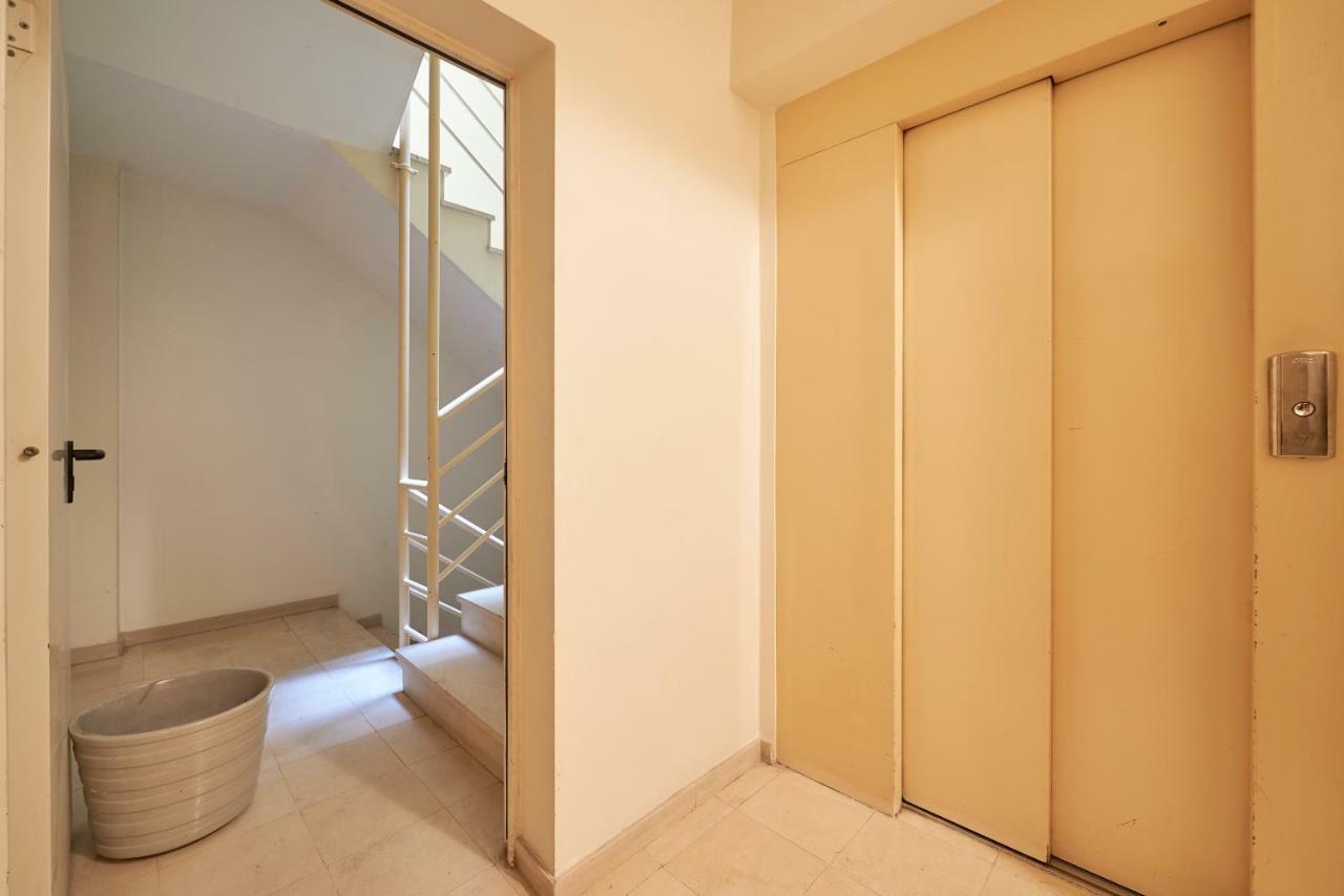 Styling Apartment In Historic Center Lisbon Exterior photo